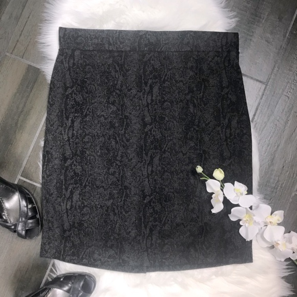 Nicole Miller printed pencil skirt